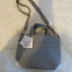 Lululemon on my level bag (micro)